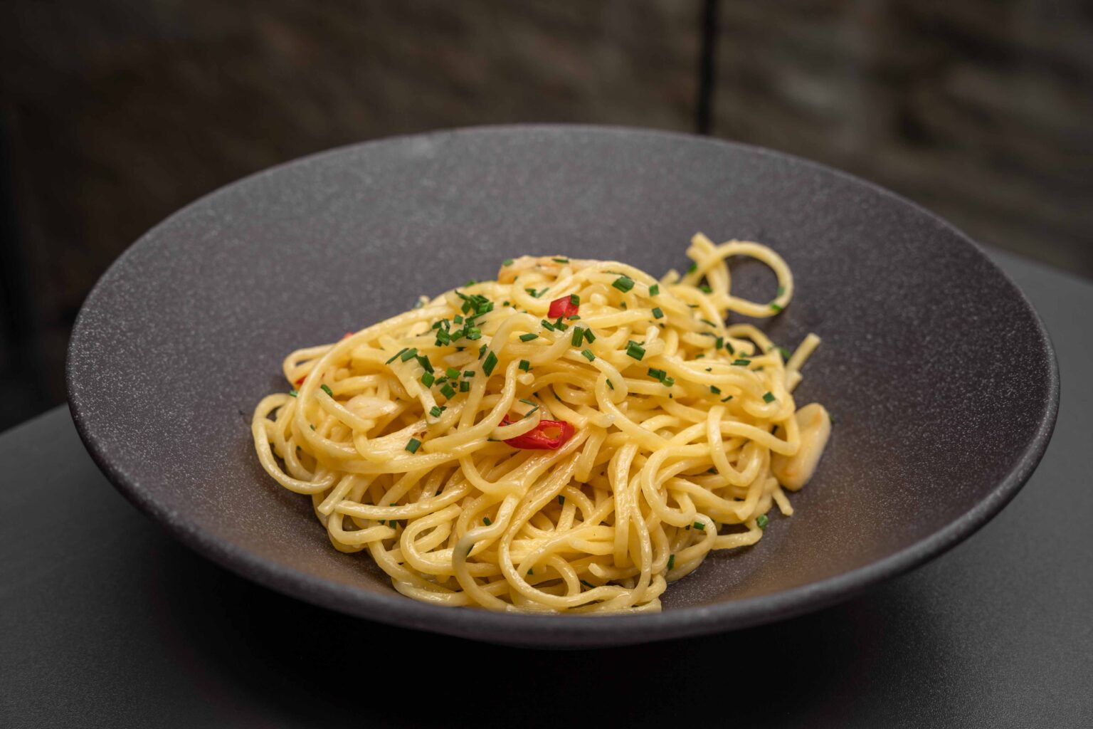 SPAGHETTI AGLIO OLIO