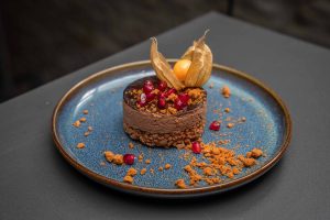 Veganes Törtchen mit Schokoladenmousse